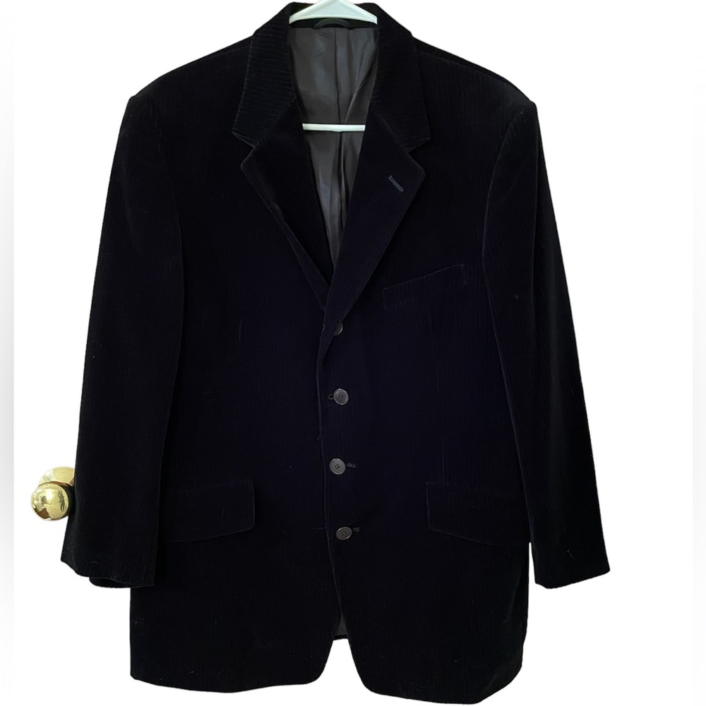 Men’s Kenneth Cole black velvet sport coat